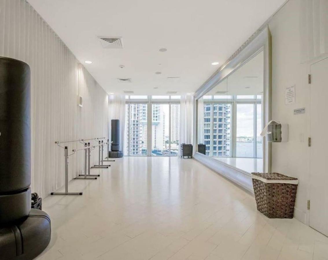 Iconbrickell Waterfront Luxury 2 Bedrooms With Bayview ไมอามี ภายนอก รูปภาพ